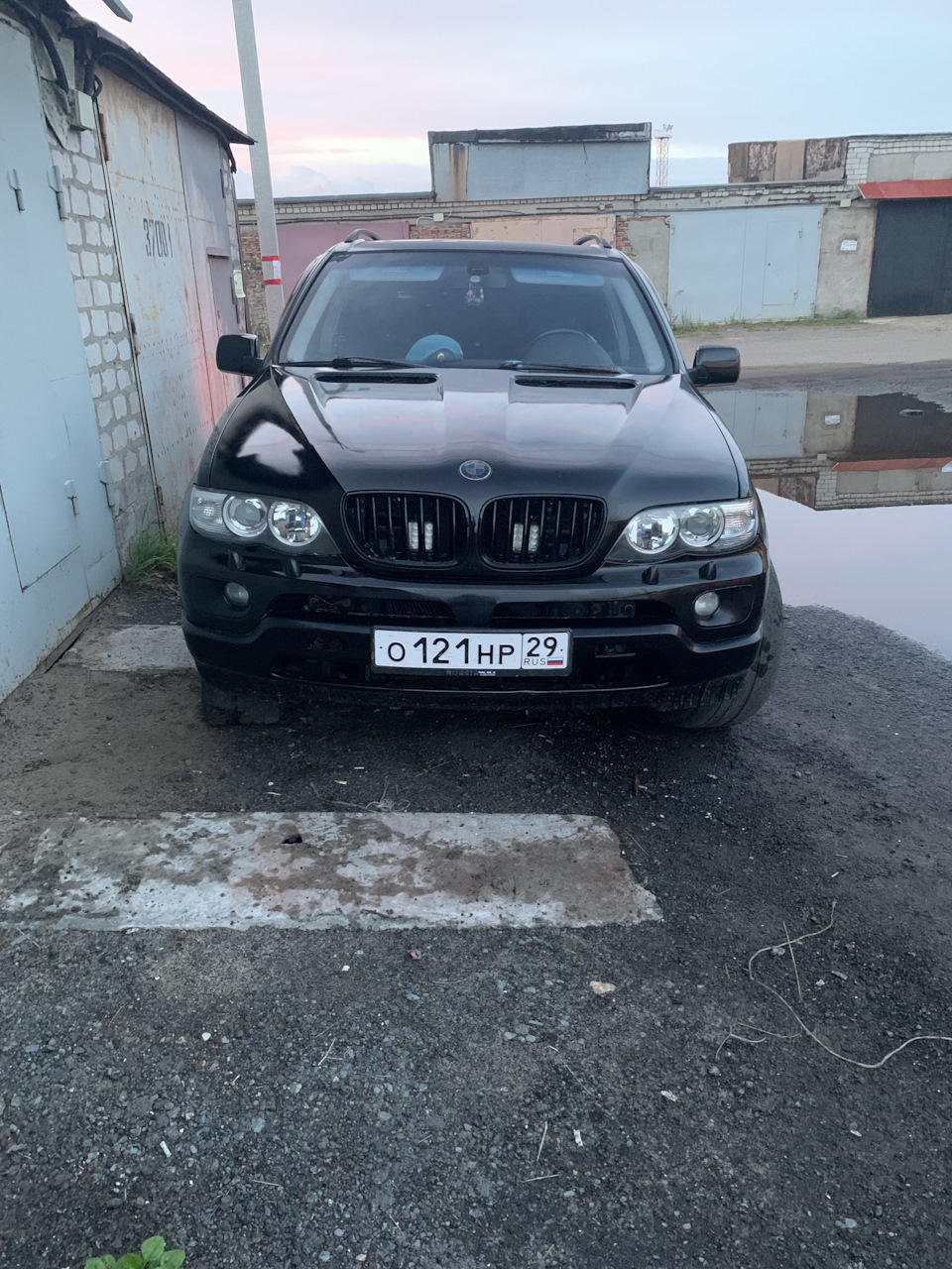 Фото в бортжурнале BMW X5 (E53)