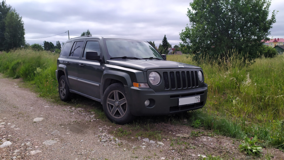 Брутально — Jeep Liberty (KK)