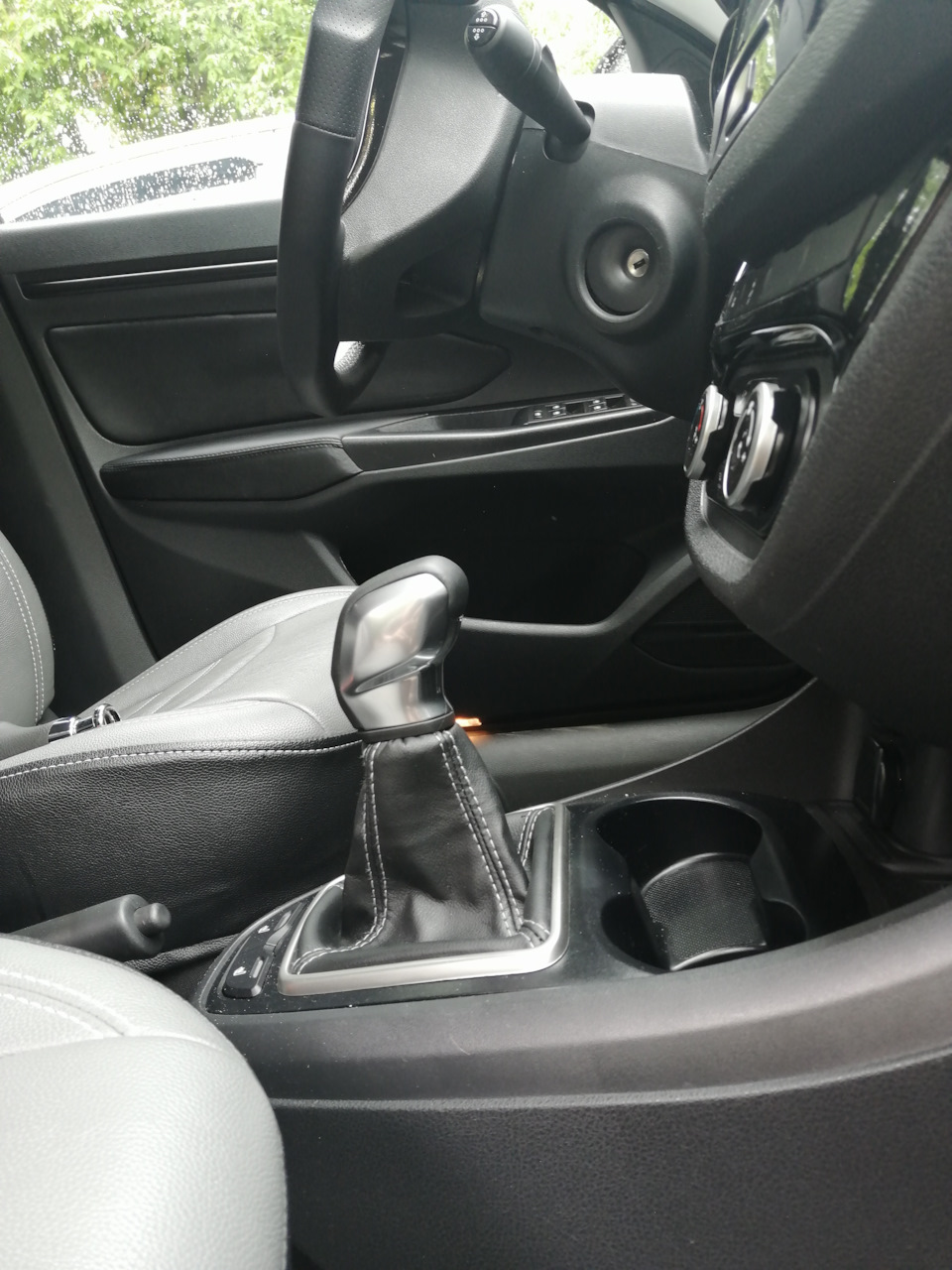 Photo from the logbook Lada Vesta SW Cross (1G)