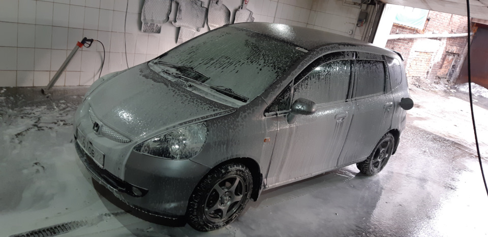 Чистая машинка всегда едет лучше! — Honda Fit (1G)
