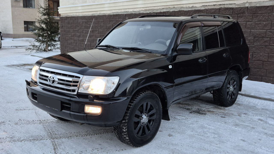Toyota Land Cruiser 100 (2-й рестайл)