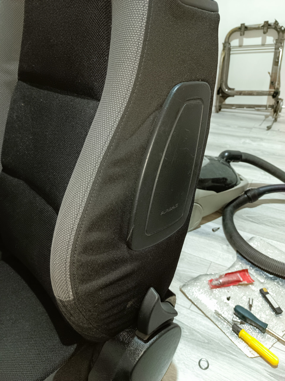 Фото в бортжурнале Peugeot 207