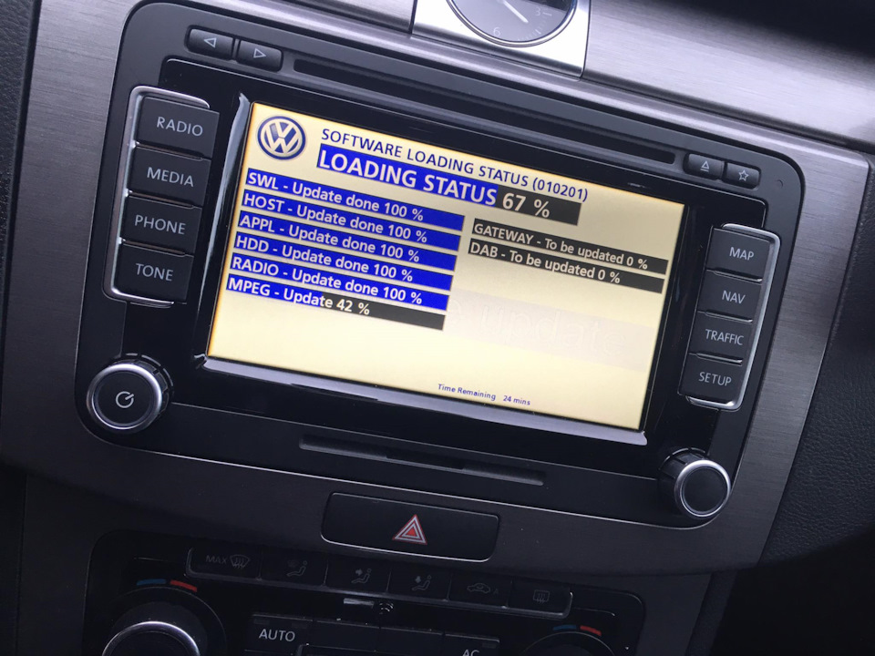 Фото в бортжурнале Volkswagen Passat Variant (B7)