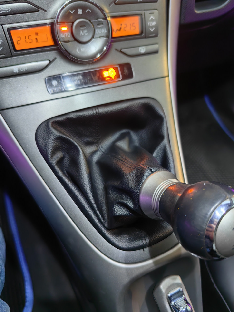 После — Toyota Auris (1G)