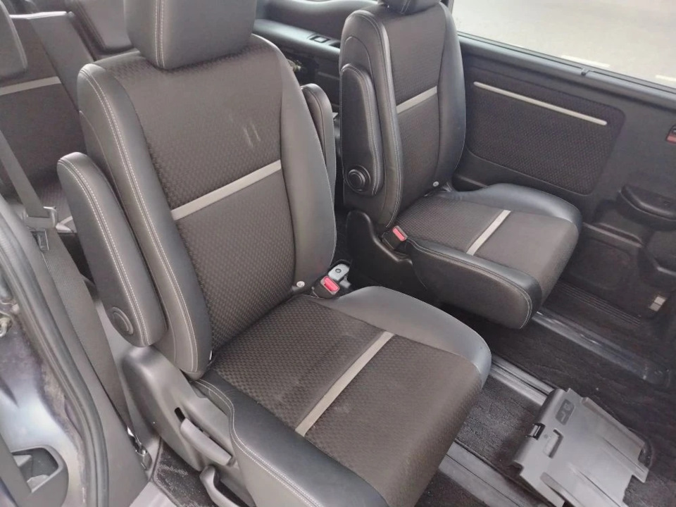 Photo from the logbook Honda Stepwgn (5G)