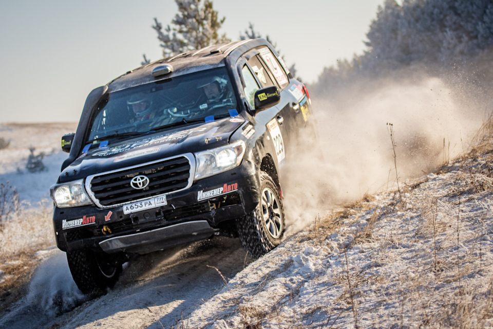 Фото в бортжурнале Toyota Land Cruiser 200