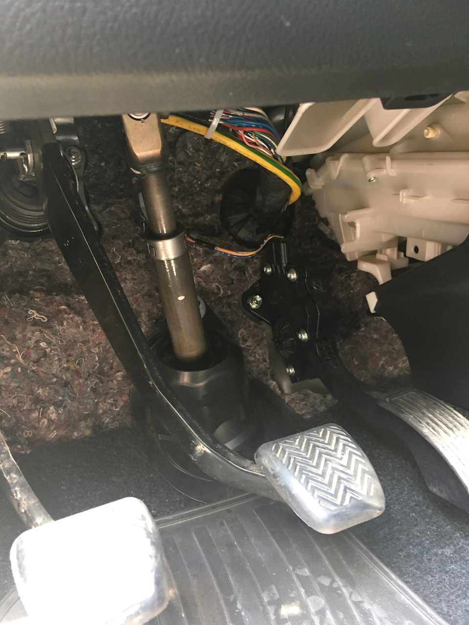 Фото в бортжурнале Toyota Corolla (140/150)