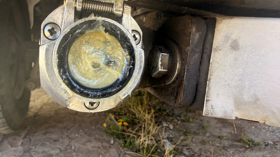 Фото в бортжурнале Toyota Fortuner (2G)