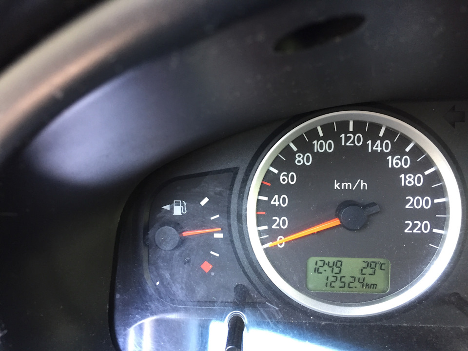 Фото в бортжурнале Nissan Almera II (N16)
