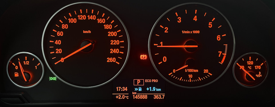 Ракурс 3 — BMW X3 (F25)