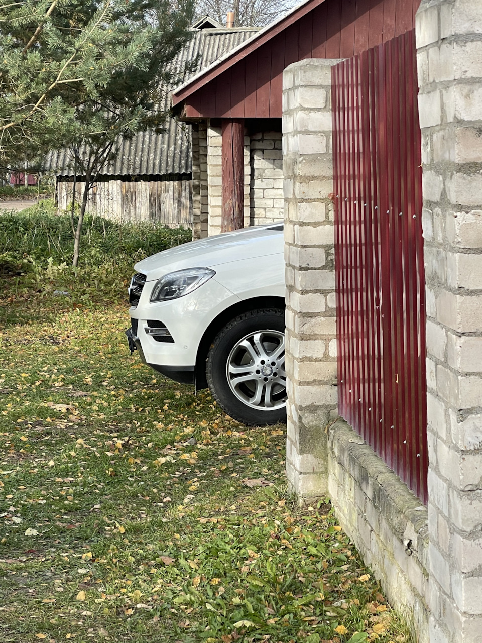 Фото в бортжурнале Mercedes-Benz M-Class (W166)