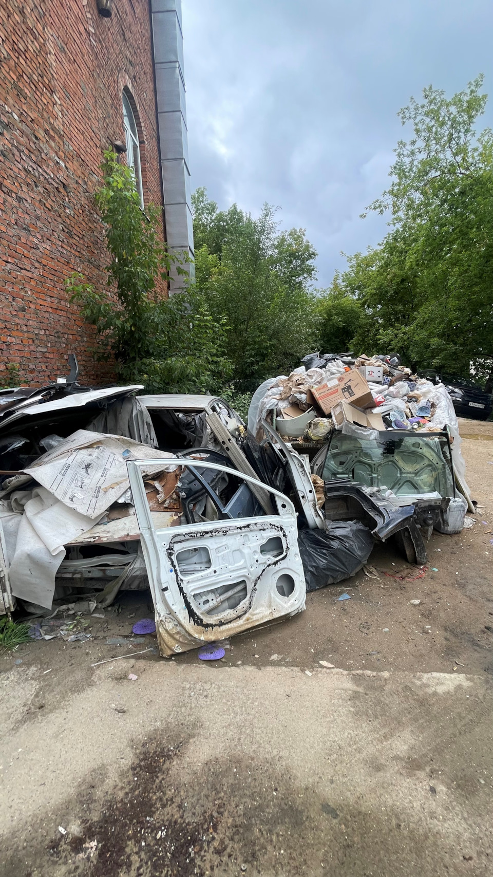 Photo from the logbook Nissan Primera (P11-144)