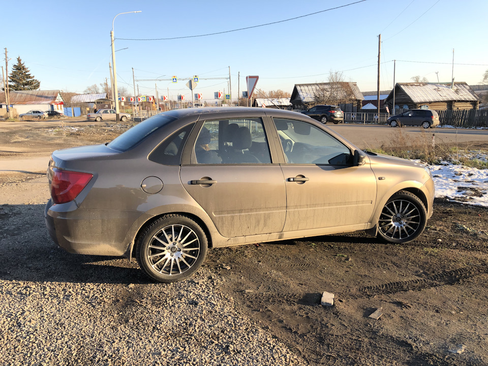 После шинки — Lada Granta (2G) FL
