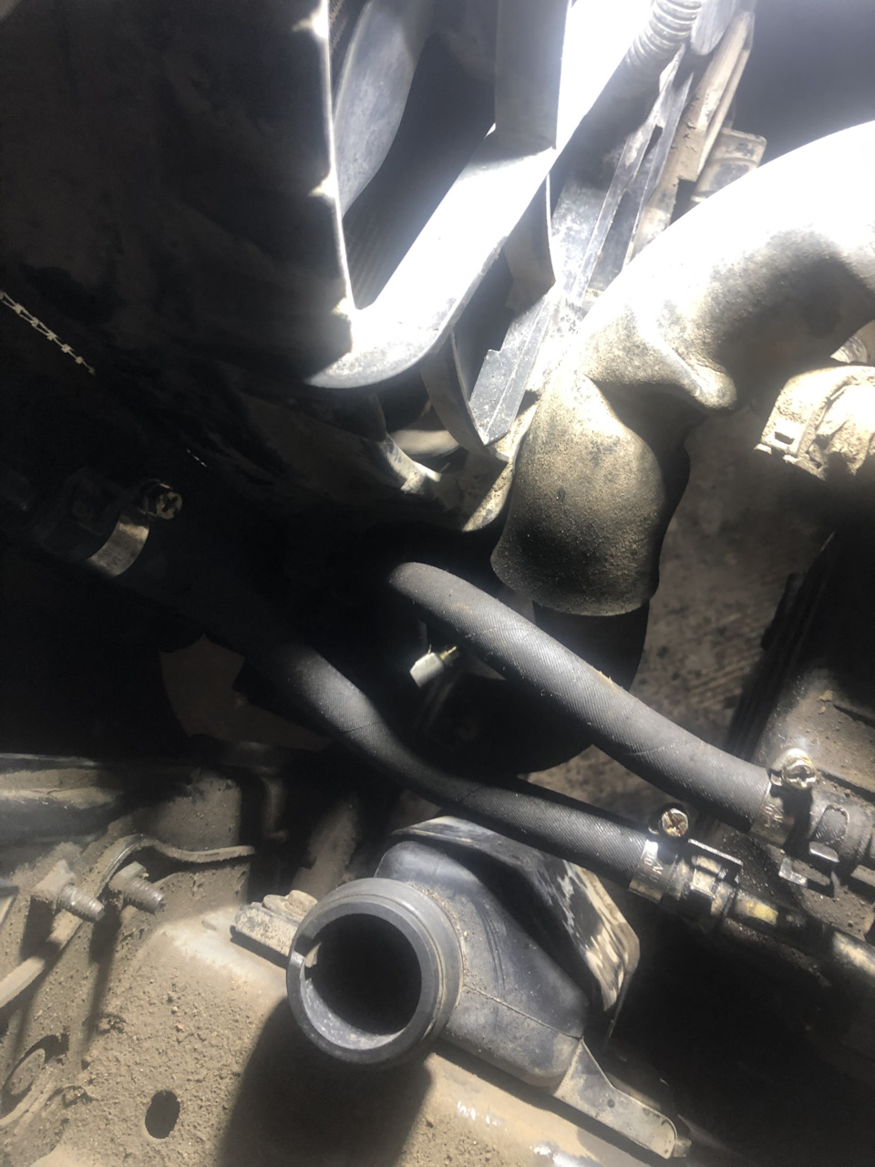 ✅ готово — KIA Sportage (3G)