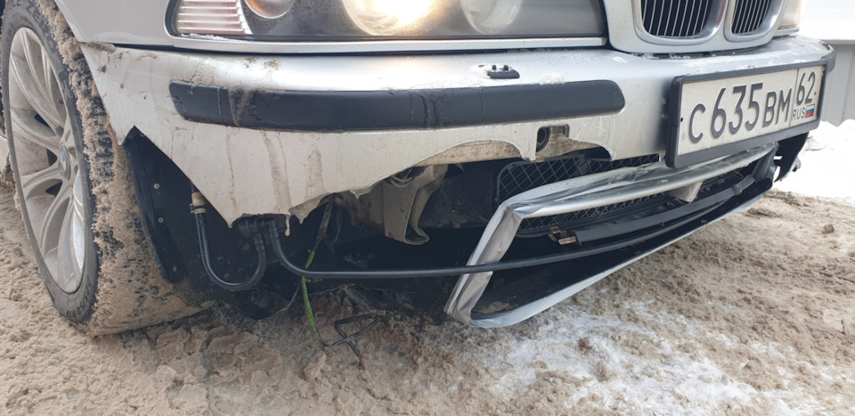 Фото в бортжурнале BMW 5 series (E39)