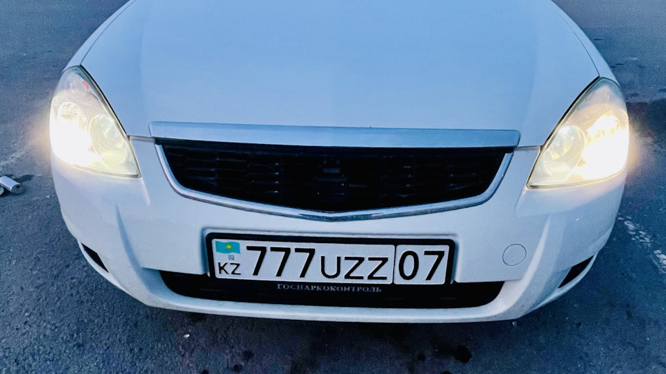 Lada Приора Седан <<ГОЛУБОГЛАЗАЯ>>