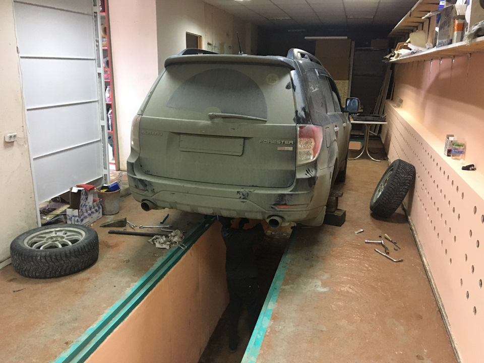 По пути и масло в редукторе махнул — Subaru Forester (SH)