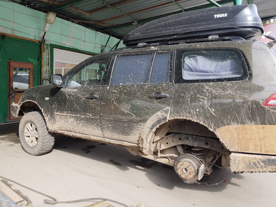 Фото в бортжурнале Mitsubishi Pajero Sport (2G)