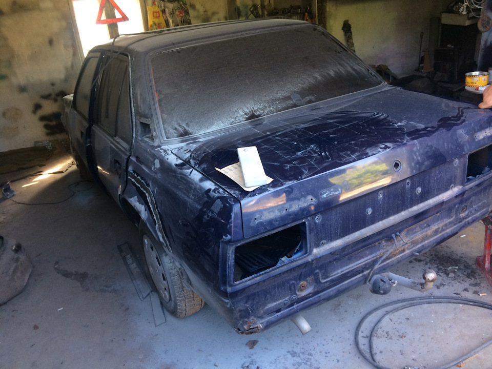Есть немного дыр, года же — Opel Ascona C