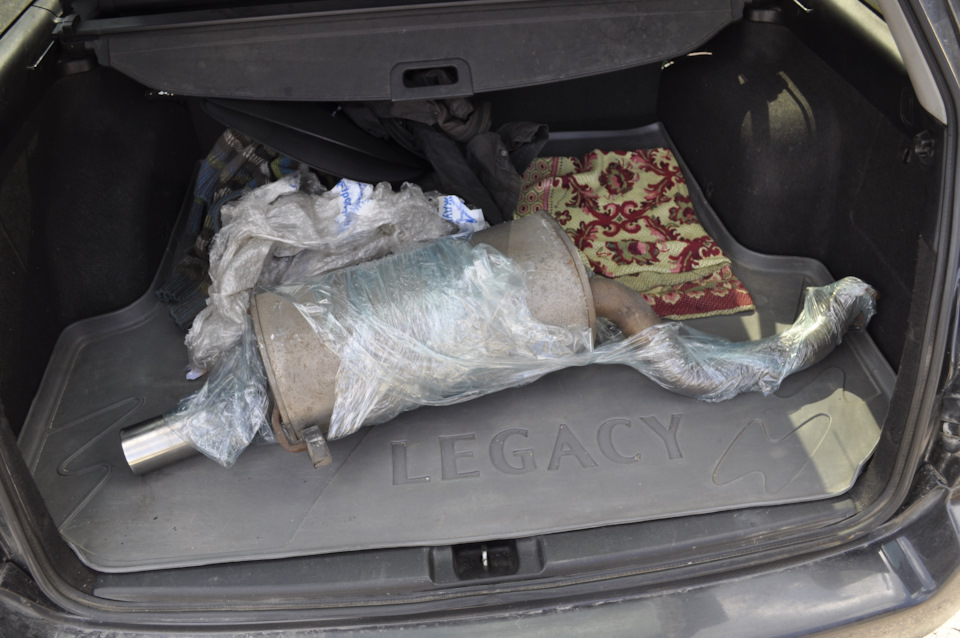 Закинул новую банку в багажник — Subaru Legacy (BE/BH/BT)