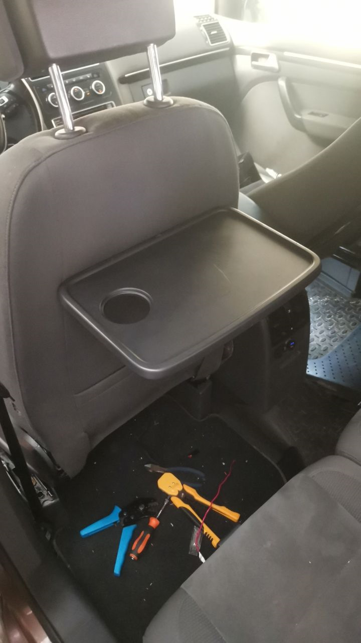 Фото в бортжурнале Volkswagen Touran (1G)