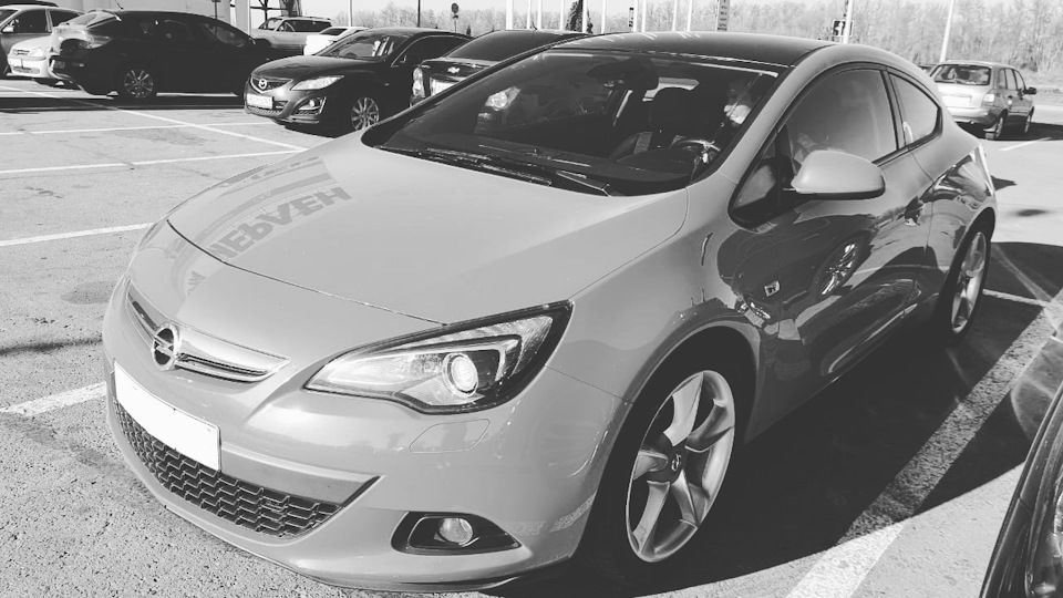Opel Astra GTC