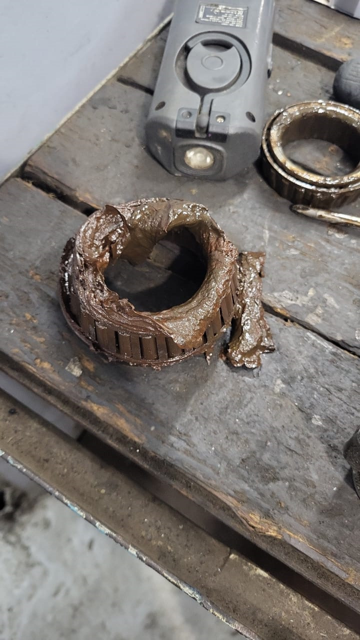 2 — Toyota Land Cruiser 80