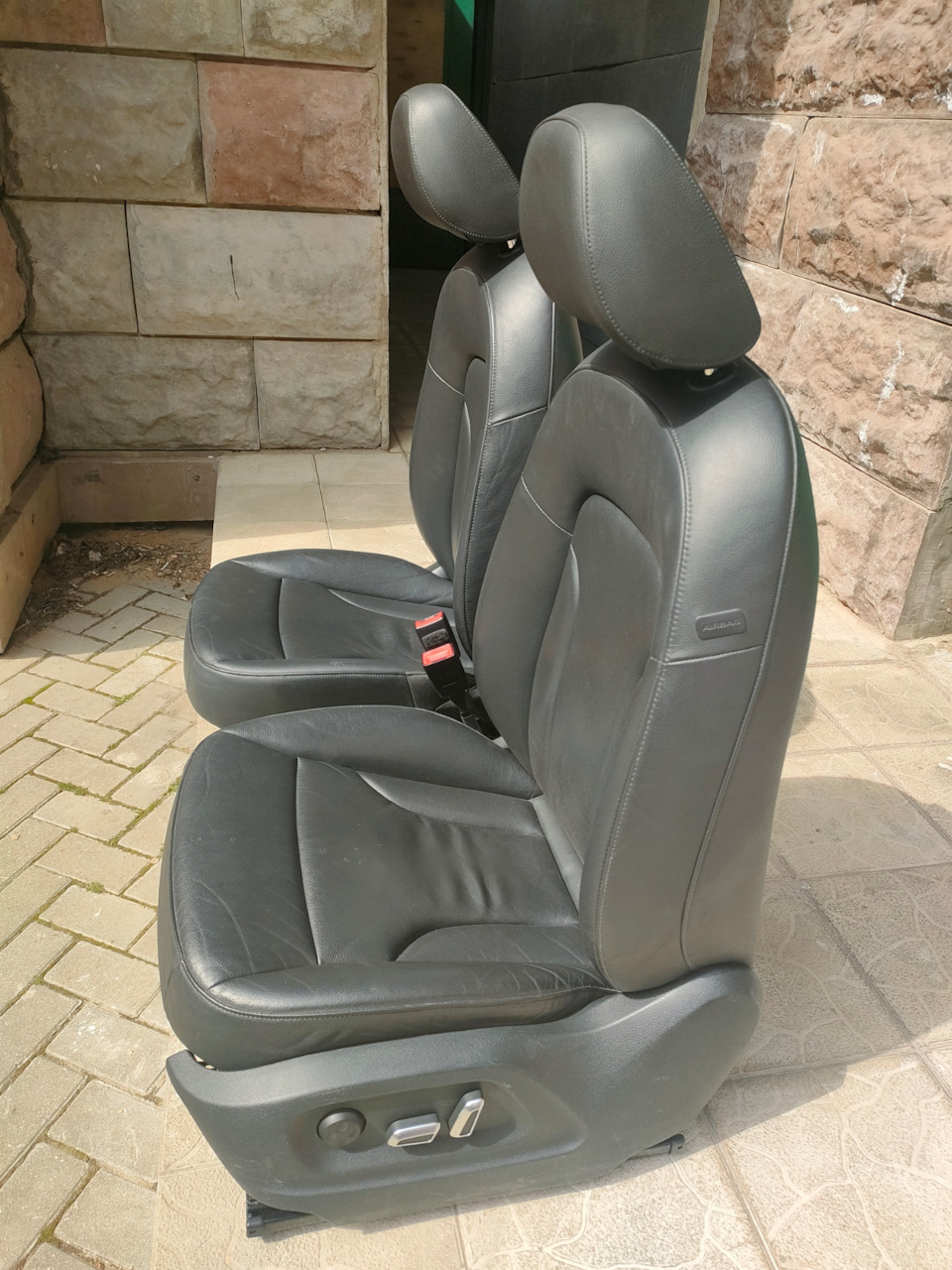Photo from the logbook Ford Mondeo IV