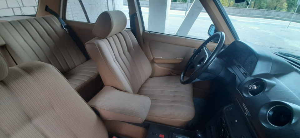 Фото в бортжурнале Mercedes-Benz W123