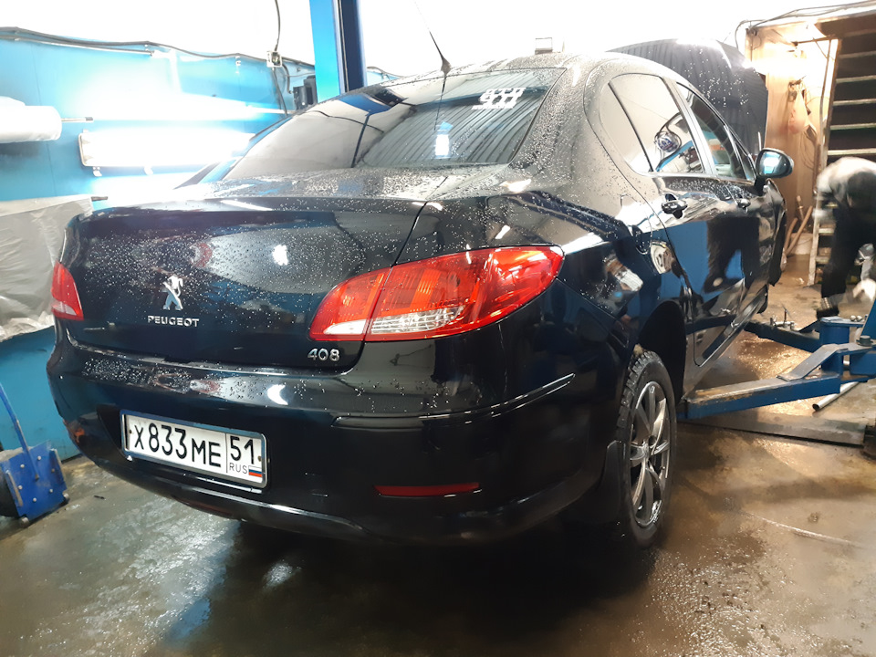 Фото в бортжурнале Peugeot 408 (1G)