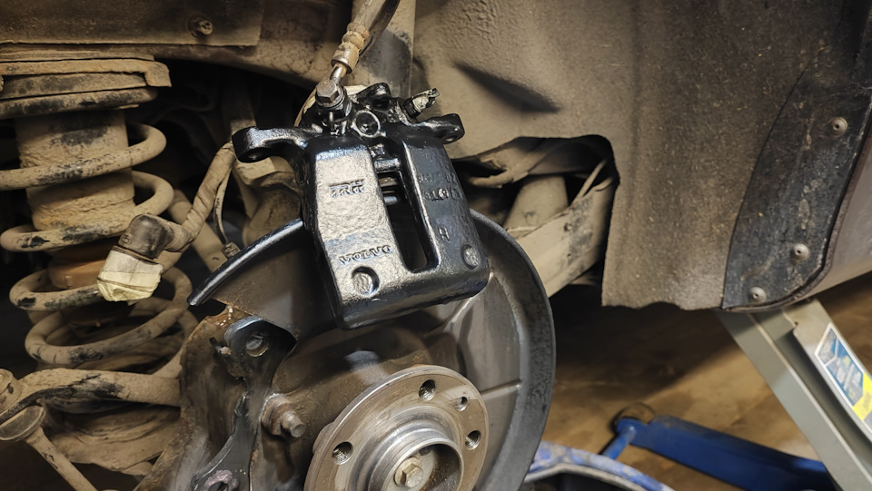 Фото в бортжурнале Volvo XC60 (1G)