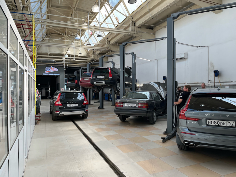Фото в бортжурнале Volvo XC70 III