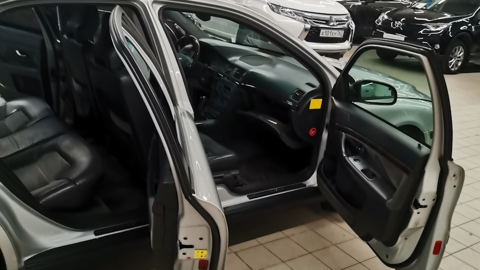 Volvo S80 В идеал.
