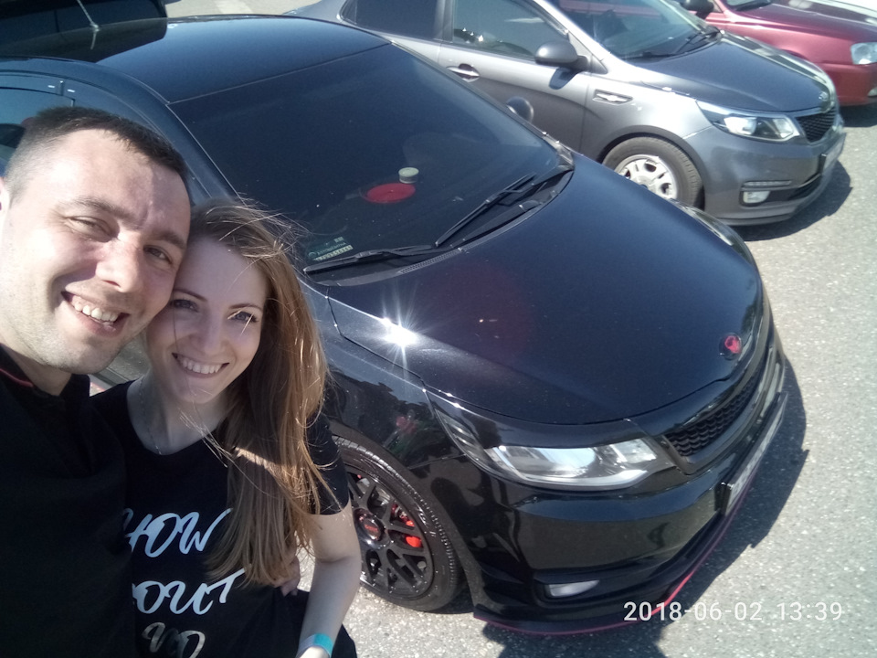 Это я с любимой нет с любимыми на — KIA Rio 5-door (3G)