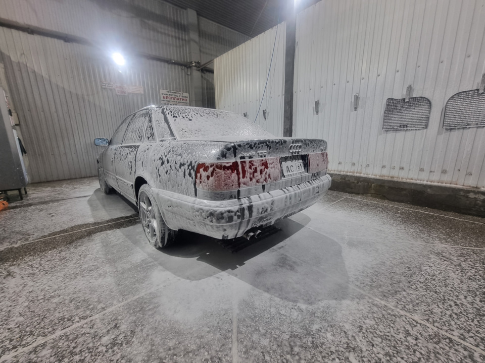 Фото в бортжурнале Audi 100 (C4)