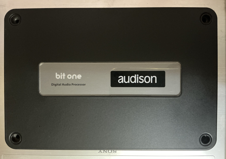 Процессор Audison Bit One.1 для сабвуфера — Volkswagen Tiguan (1G