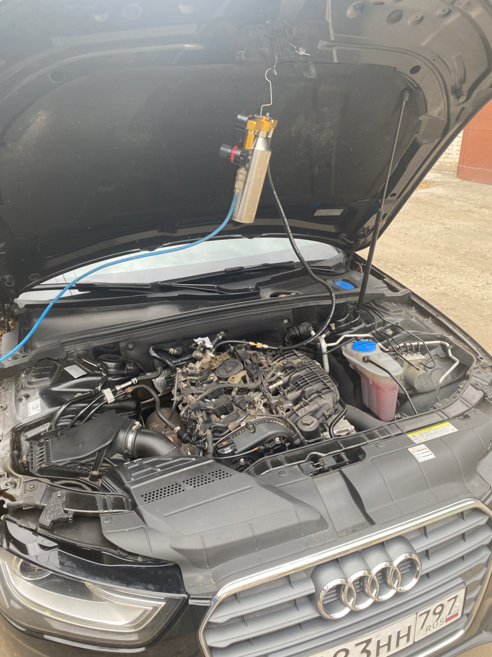 Фото в бортжурнале Audi A4 (B8)