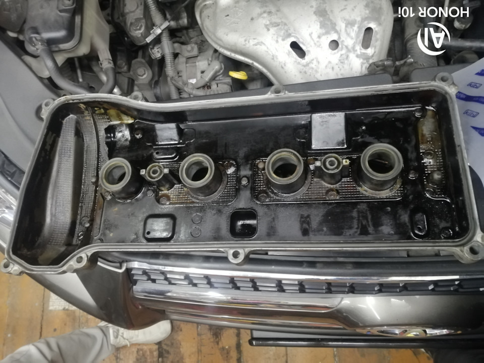 Фото в бортжурнале Toyota RAV4 (III)