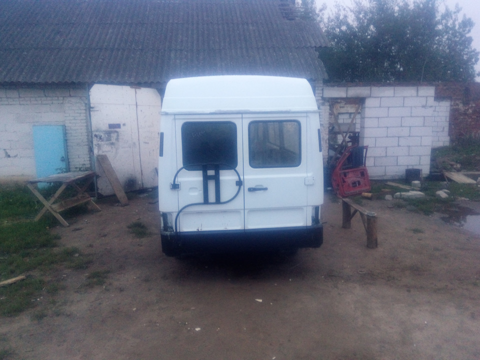 Фото в бортжурнале Mercedes-Benz MB100