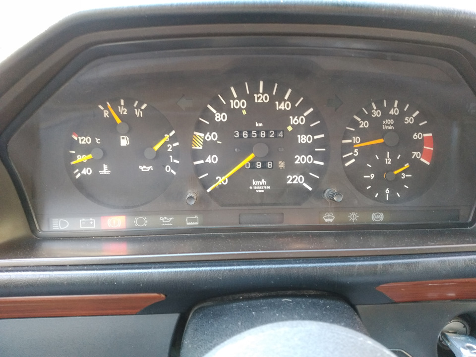 Пробег для себя . — Mercedes-Benz E-Class (W124)
