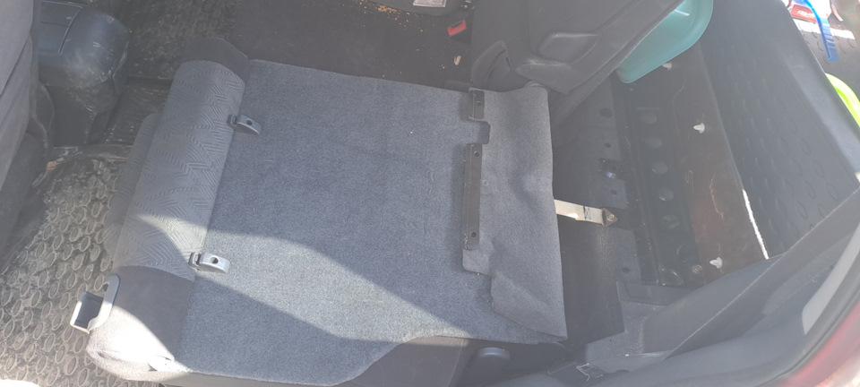 Photo from the logbook Toyota Kluger