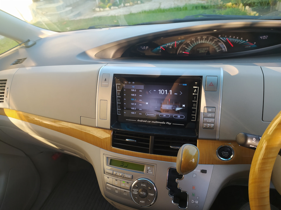 Фото в бортжурнале Toyota Estima (III)
