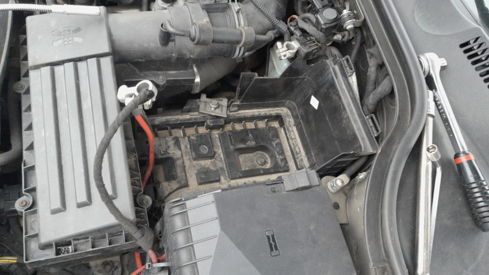 Фото в бортжурнале Volkswagen Passat Variant (B7)