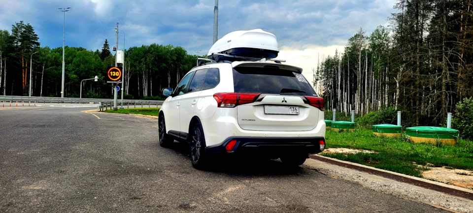 Фото – Инки от делики с ДВ — Mitsubishi Outlander (3G)