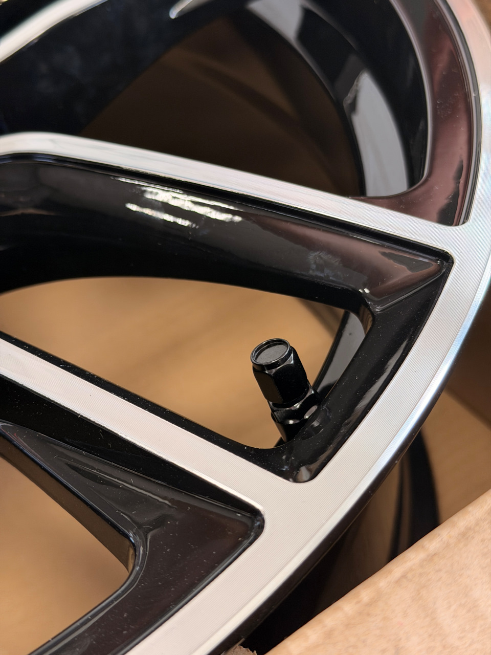 Фото в бортжурнале Mercedes-Benz E-Class Coupe (C207)