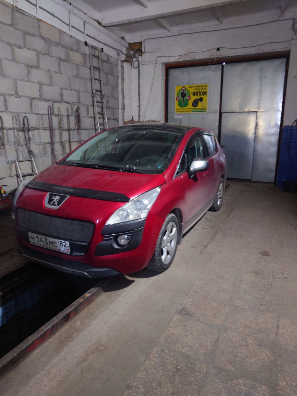 Фото в бортжурнале Peugeot 3008 (1G)