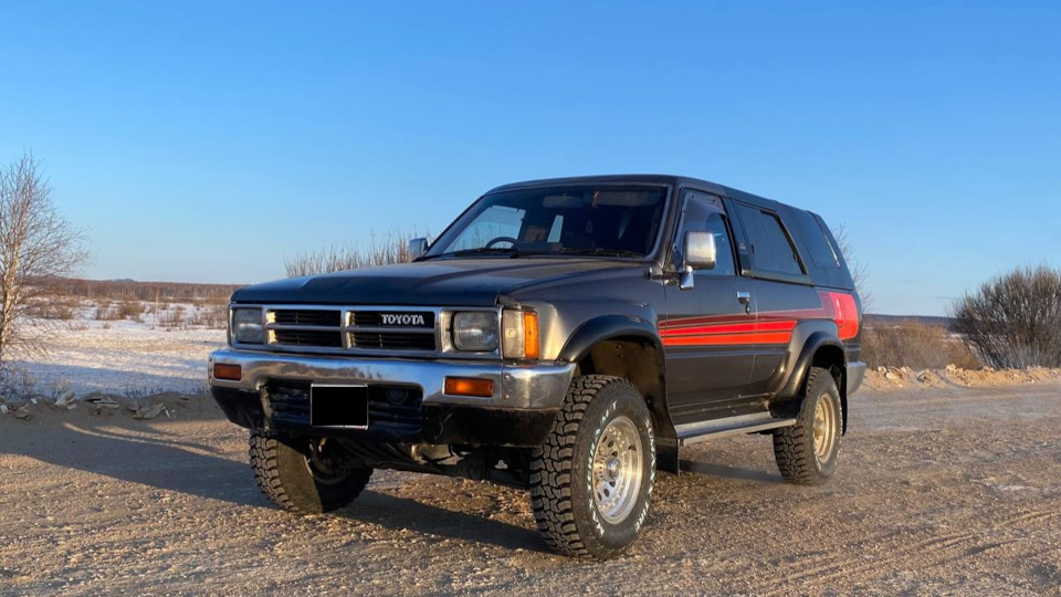 Toyota Hilux Surf 3Y Carburetor