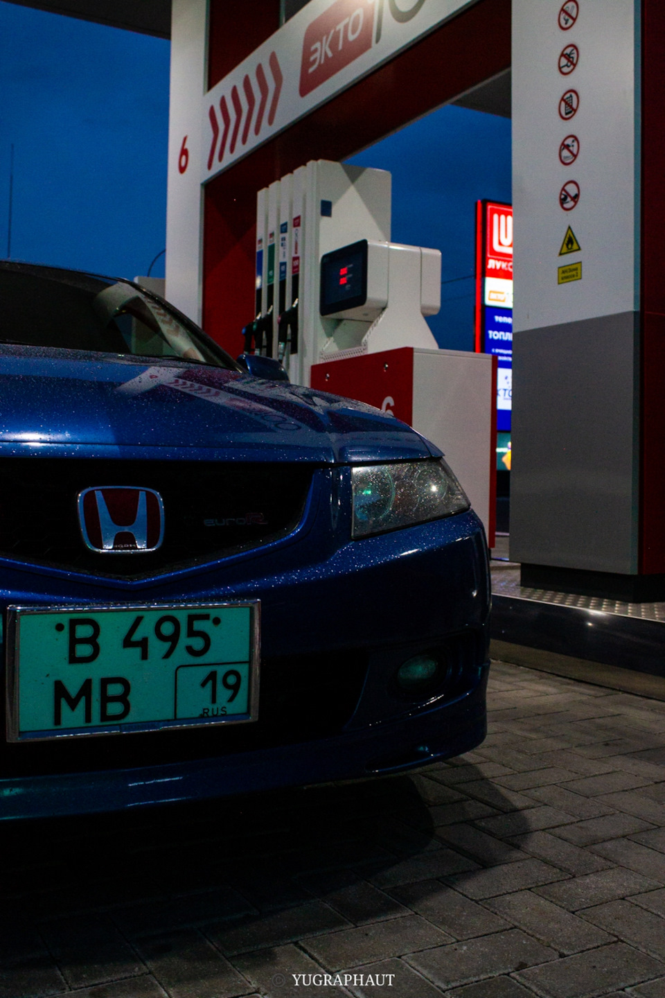 Фото в бортжурнале Honda Accord Euro R (CL7)