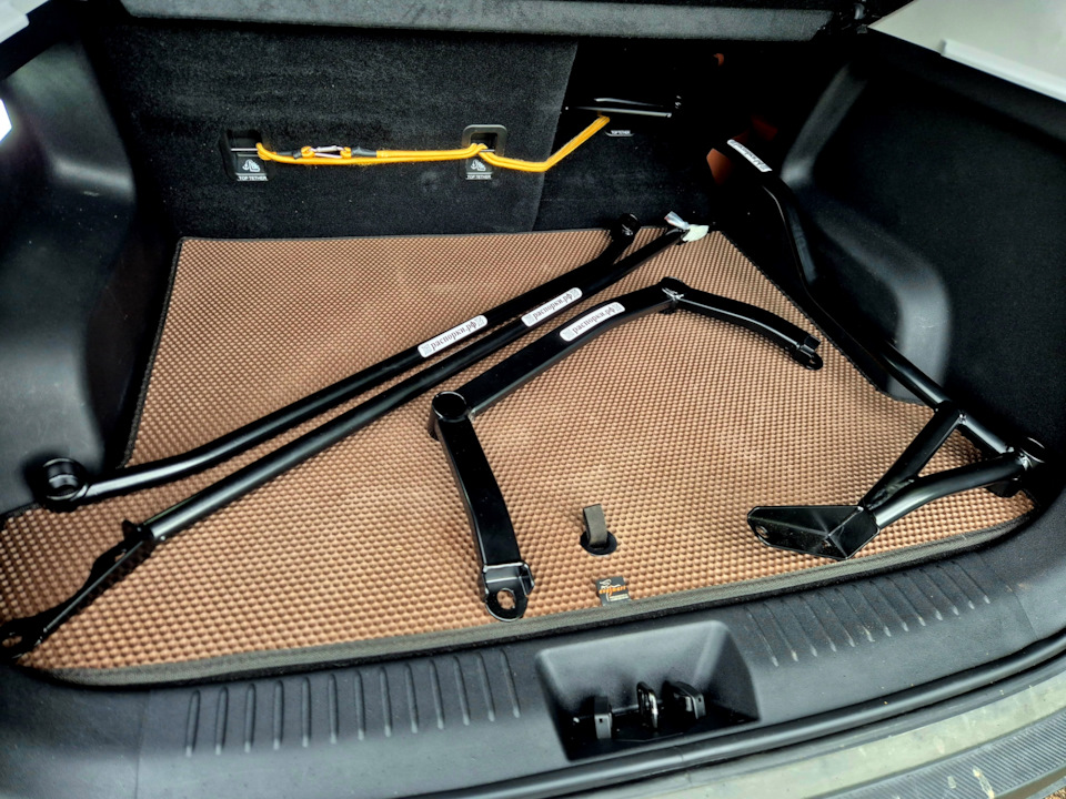 … — Omoda C5 (1G)