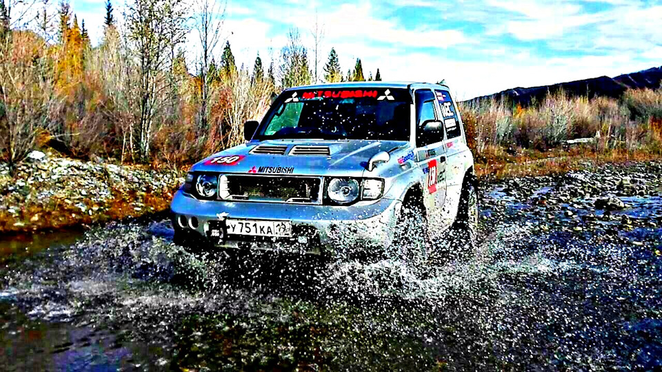 Mitsubishi Pajero Evolution 150